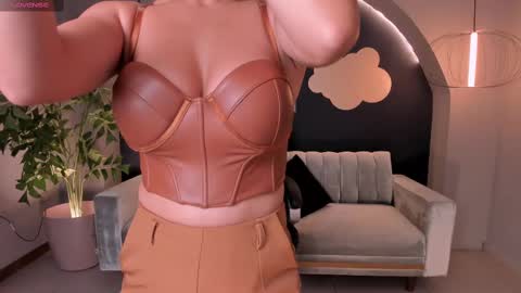 Snapshot of biancapierce_ chatting on 15, 2, 2025 Bianca Pierce online show from 15, 2, 2025