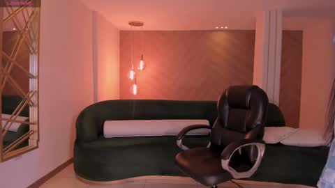 Snapshot of biancapierce_ chatting on 19, 2, 2025 Bianca Pierce online show from 19, 2, 2025