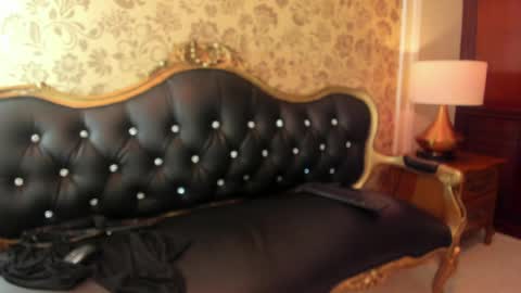 Bianca Royalle online show from 9, 4, 2026