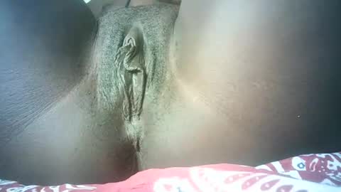 pretty online show from 6, 3, 2025