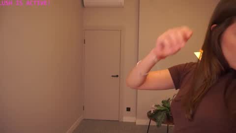 Ophelia online show from 22, 10, 2025