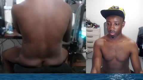 Snapshot of bicepsandfrot chatting on 6, 6, 2026 BicepsandFrot online show from 6, 6, 2026