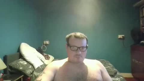 Snapshot of bidan1986 chatting on 2, 1, 2025 bigdan1986 online show from 2, 1, 2025