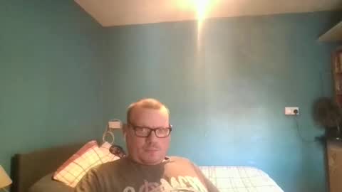 Snapshot of bidan1986 chatting on 9, 11, 2025 bigdan1986 online show from 9, 11, 2025