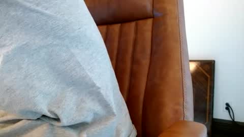 Snapshot of bifitboy chatting on 22, 9, 2025 Ryan online show from 22, 9, 2025