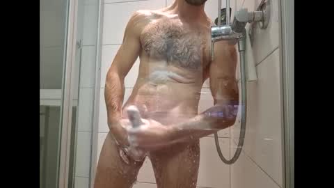 Snapshot of big_cock_fuckvon chatting on 11, 12, 2024 Tim online show from 11, 12, 2024