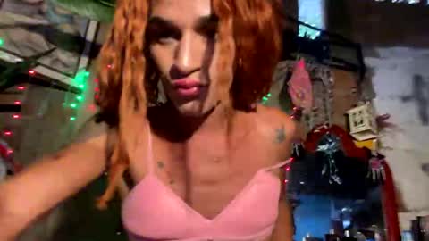 Stiven Leon online show from 7, 11, 2025