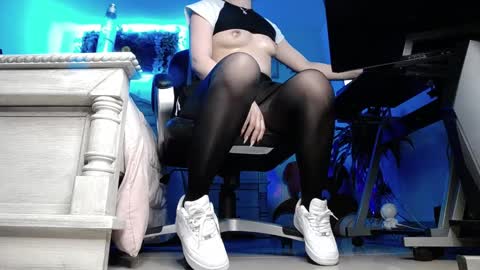 Lava online show from 21, 1, 2025