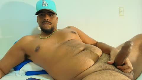 Snapshot of big_pleasurex chatting on 26, 3, 2026 ALEXIS UNIVERSE IM ON VACATION Ill come after Kisses for that ass. online show from 26, 3, 2026