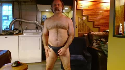 Snapshot of bigassman46 chatting on 30, 7, 2026 Straight Dave online show from 30, 7, 2026