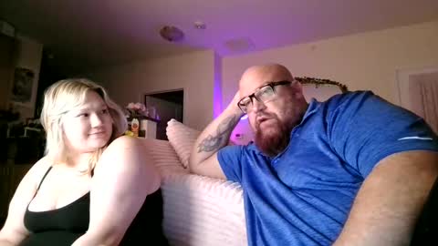 BigBear4Cuddles online show from 2, 5, 2026