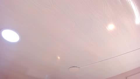   online show from 28, 11, 2025