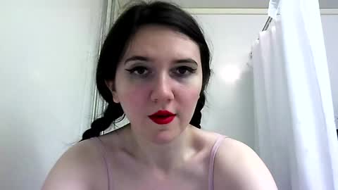 Isabella online show from 20, 2, 2025