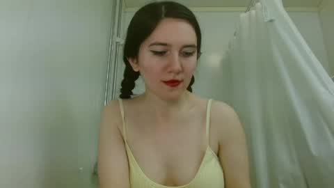 Snapshot of bigbootybunny chatting on 19, 4, 2026 Isabella online show from 19, 4, 2026