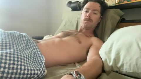 Snapshot of bigboymatt19 chatting on 3, 7, 2026 bigboymatt19 online show from 3, 7, 2026