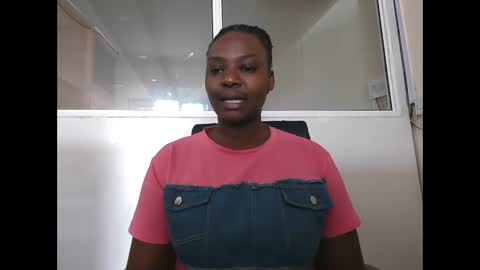 bigbumboobs98 online show from 19, 9, 2025