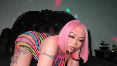Snapshot of bigbuttsarena chatting on 8, 3, 2025 bigbuttsarena online show from 8, 3, 2025
