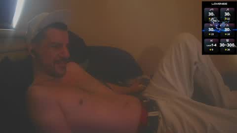 Jon - Im Straight online show from 9, 4, 2026