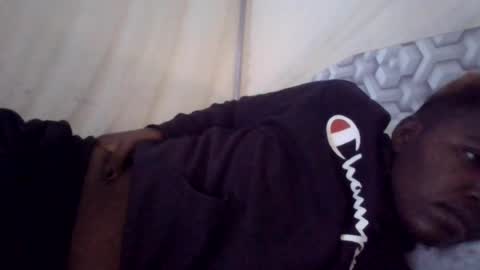 Snapshot of bigclit030 chatting on 17, 6, 2026 bigclit030 online show from 17, 6, 2026