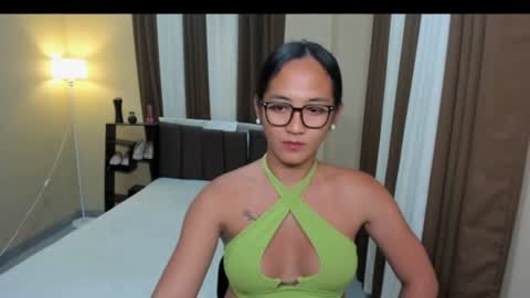 Snapshot of bigcockjannah chatting on 5, 3, 2026 SUCK ME TILL I EXPLODE online show from 5, 3, 2026