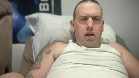 bigcocksuckingslut online show from 12, 2, 2025