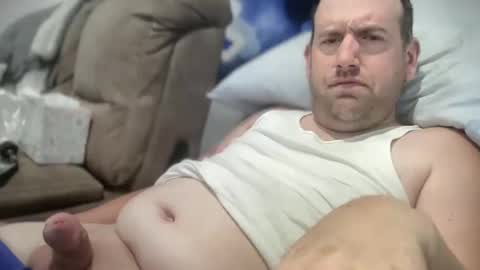 bigcocksuckingslut online show from 2, 3, 2025