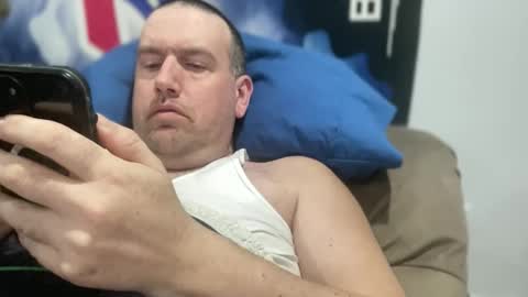 bigcocksuckingslut online show from 23, 2, 2026