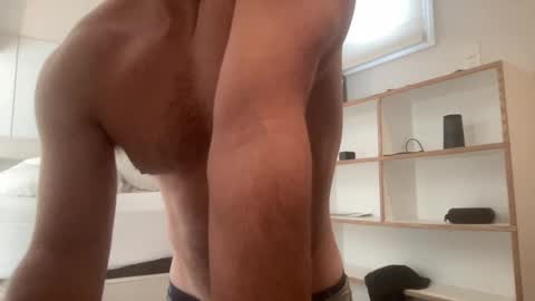 Snapshot of bigcollegecock69690 chatting on 2, 12, 2024 bigcollegecock69690 online show from 2, 12, 2024