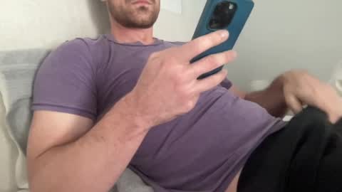 Snapshot of bigcollegecock69690 chatting on 11, 12, 2024 bigcollegecock69690 online show from 11, 12, 2024