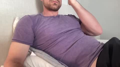 Snapshot of bigcollegecock69690 chatting on 25, 2, 2025 bigcollegecock69690 online show from 25, 2, 2025