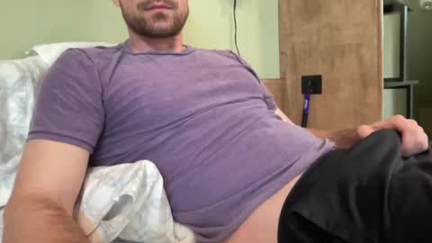 Snapshot of bigcollegecock69690 chatting on 4, 3, 2025 bigcollegecock69690 online show from 4, 3, 2025