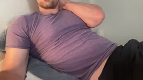 Snapshot of bigcollegecock69690 chatting on 3, 10, 2025 bigcollegecock69690 online show from 3, 10, 2025