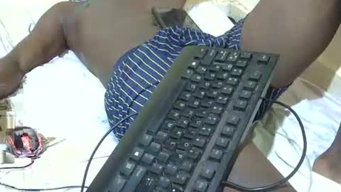 Snapshot of bigcork81 chatting on 5, 10, 2025 bigcork81 online show from 5, 10, 2025