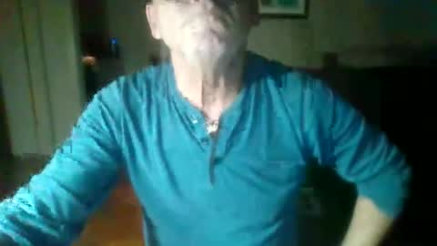 bigdeer581917471 online show from 19, 1, 2025