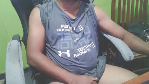 Snapshot of bigdickguyaux chatting on 5, 3, 2026 bigdickguyaux online show from 5, 3, 2026