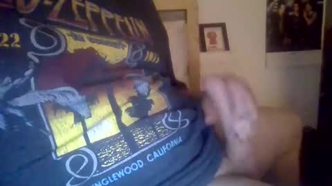 Snapshot of bigdickwillywonka11 chatting on 25, 1, 2025 bigdickwillywonka11 online show from 25, 1, 2025