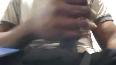 Snapshot of bigdja2001 chatting on 1, 12, 2025 bigdja2001 online show from 1, 12, 2025