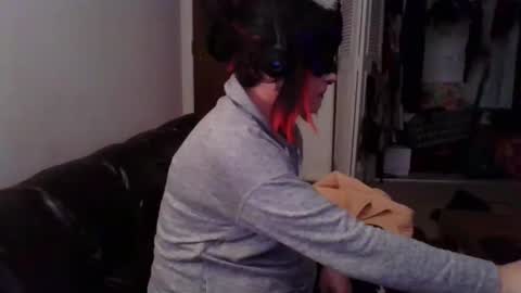 Madelyn online show from 3, 11, 2025