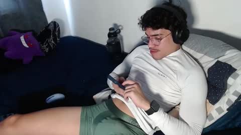 Snapshot of bigdragonboy chatting on 19, 5, 2026 BigDragonBoy online show from 19, 5, 2026