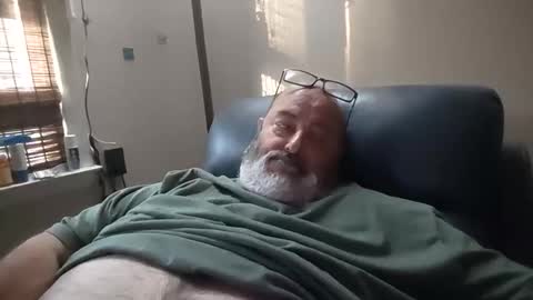 bigfuzzyteddybear online show from 29, 4, 2026