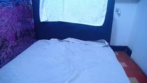  Sunny   online show from 29, 9, 2025