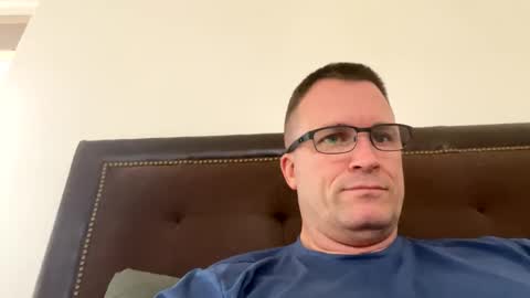 Snapshot of bigger22332233 chatting on 6, 1, 2025 bigger22332233 online show from 6, 1, 2025