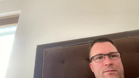 Snapshot of bigger22332233 chatting on 8, 1, 2025 bigger22332233 online show from 8, 1, 2025