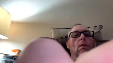 biggloves4bighands online show from 14, 3, 2026