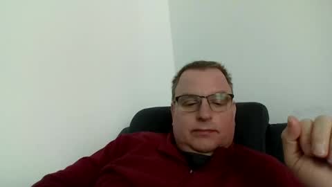 Snapshot of bigguy2014 chatting on 27, 2, 2025 bigguy2014 online show from 27, 2, 2025