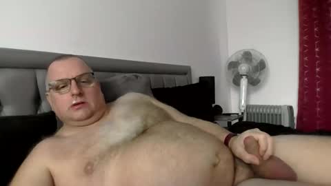 bigguy2014 online show from 18, 2, 2026