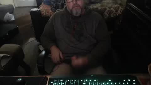 bighugmugg online show from 10, 11, 2025