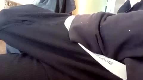 Snapshot of bigloggzz chatting on 20, 1, 2025 bigloggzz online show from 20, 1, 2025