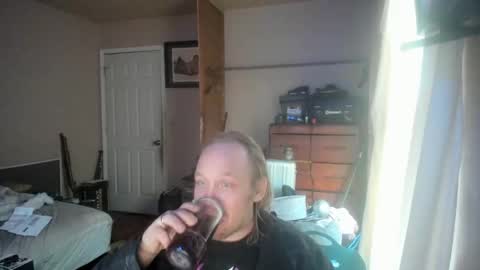 bigmike20129020 online show from 9, 12, 2024