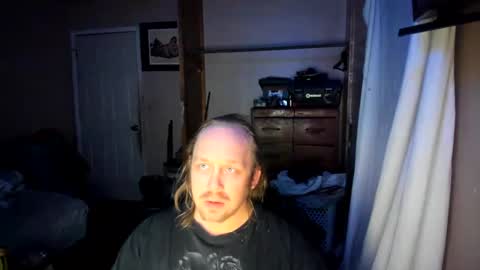 bigmike20129020 online show from 21, 2, 2025